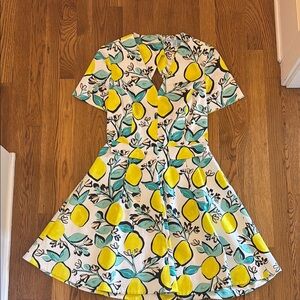 Draper James New with tags Lemon Print Dress with Keyhole Detail